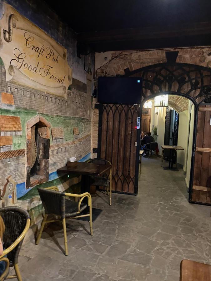 Апартаменты Королівські покої у Львові на вулиці Лесі Українки 19, 8 Экстерьер фото
